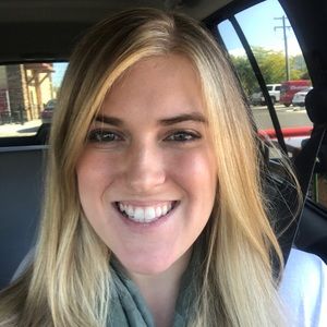 Meet your Posher, Katelyn